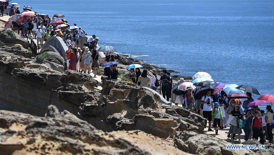 CHINA-TAIWAN-NEW TAIPEI-YEHLIU GEOPARK-TOURISM (CN)