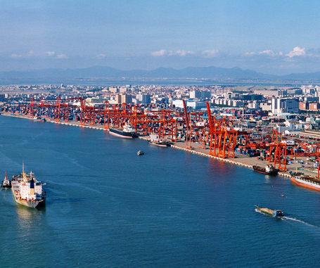 不要繼續(xù)對中國采取不公平、不公正的做法