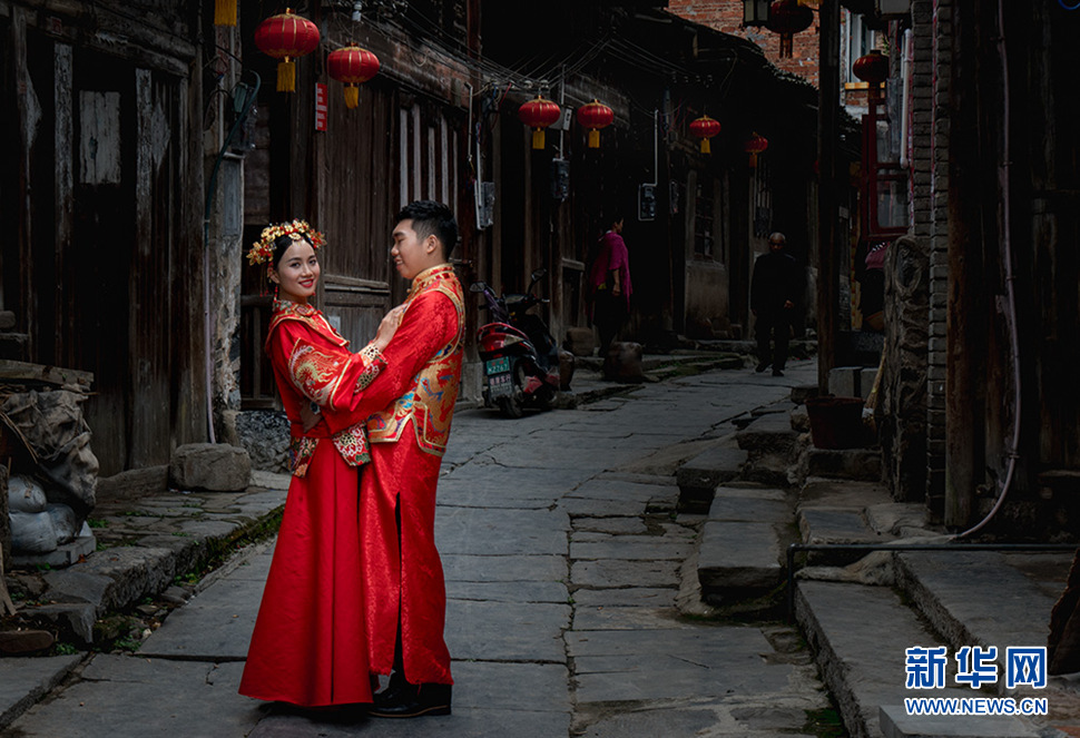 《古鎮(zhèn)之戀》