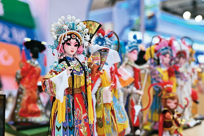 “中國(guó)質(zhì)造”：“娃衣”駛向全球消費(fèi)新藍(lán)海