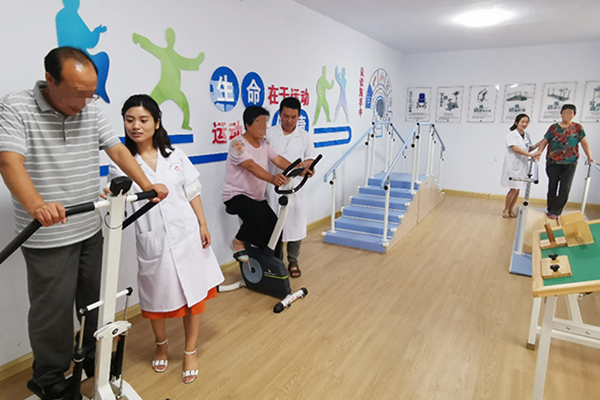 河北：牢固樹立&ldquo;大衛(wèi)生、大健康&rdquo;理念 推動健康中國&middot;河北行動