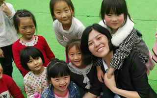 &ldquo;我可以叫你媽媽嗎？&rdquo;&mdash;&mdash;一位基層女代表和她的希望小學(xué)