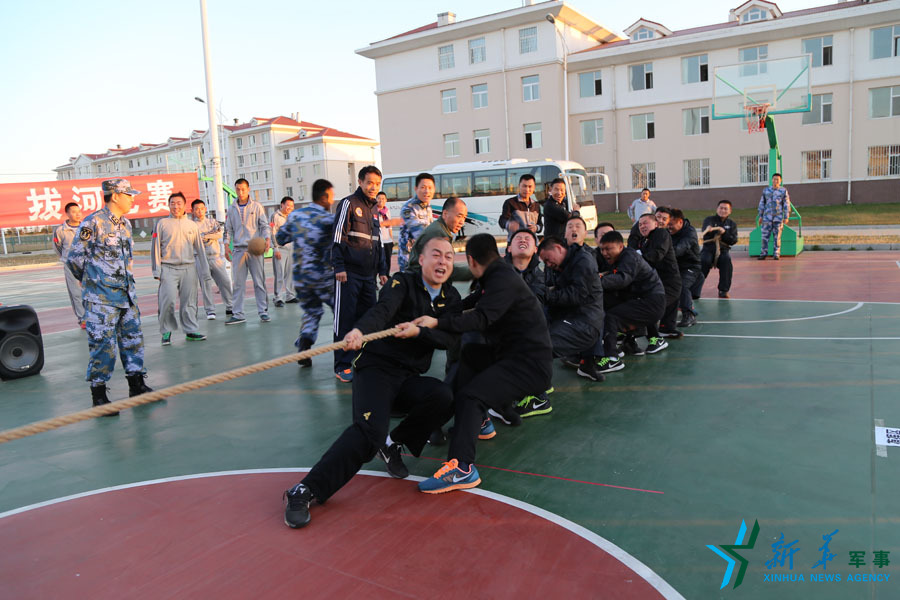 &uarr;資料圖片：張超積極參加團(tuán)文體活動(dòng)。