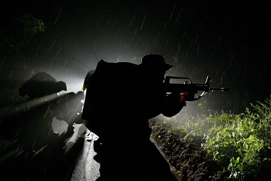 (圖文互動(dòng))(1)陸軍“偵察奇兵-2018”比武競(jìng)賽圓滿結(jié)束