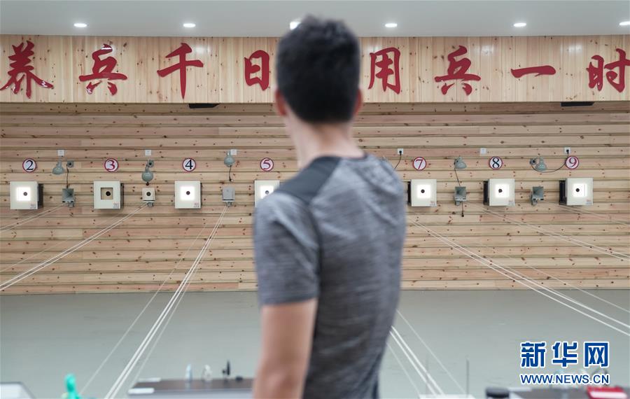 （軍運會&middot;圖文互動）（15）斗志昂揚(yáng)創(chuàng)佳績 壯懷激烈展雄風(fēng)&mdash;&mdash;八一空軍五項隊成長記（配本社同題文字稿）