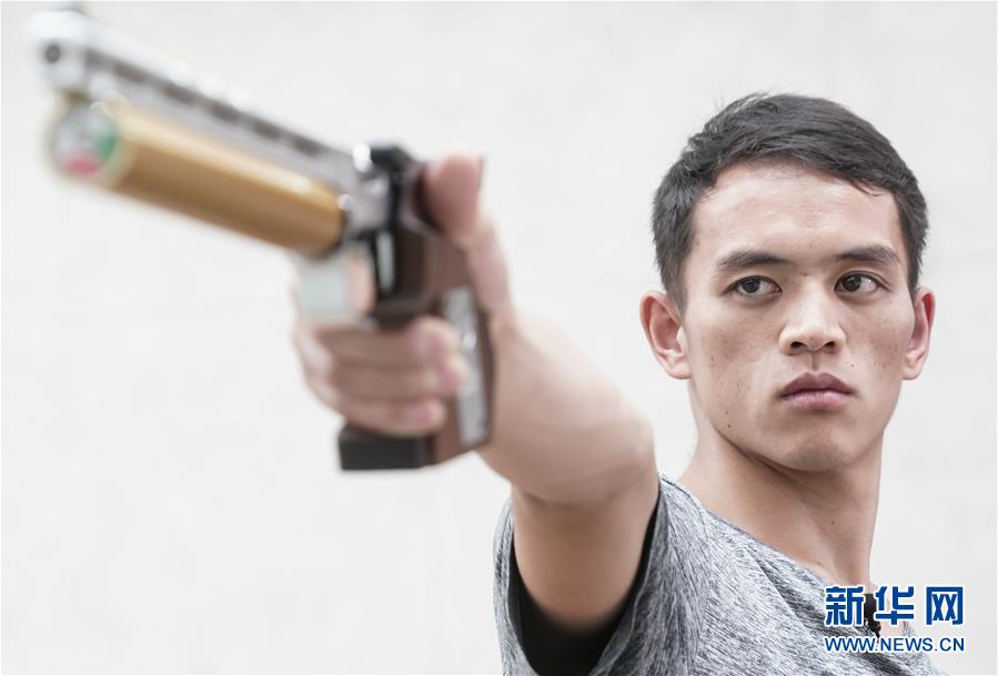 （軍運(yùn)會&middot;圖文互動(dòng)）（7）從&ldquo;遲到者&rdquo;到世界冠軍&mdash;&mdash;記八一空軍五項(xiàng)隊(duì)隊(duì)員葉邦武（配本社同題文字稿）