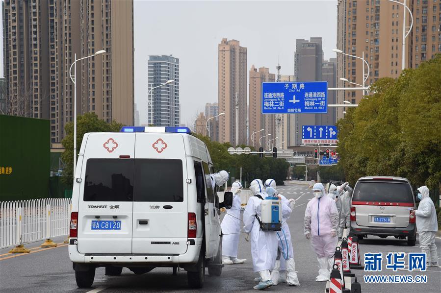 （聚焦疫情防控&middot;圖文互動）（10）軍隊新近承擔(dān)救治任務(wù)的兩所醫(yī)院全部投入使用 參照火神山醫(yī)院模式運行