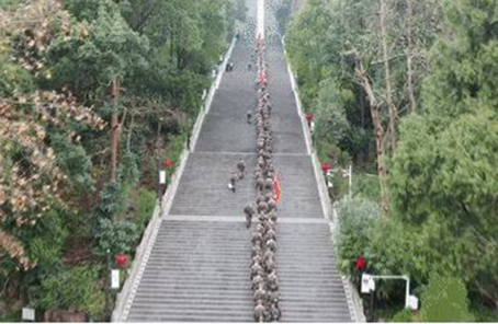 陸軍軍醫(yī)大學(xué)開展&ldquo;重走紅軍長征路&rdquo;活動