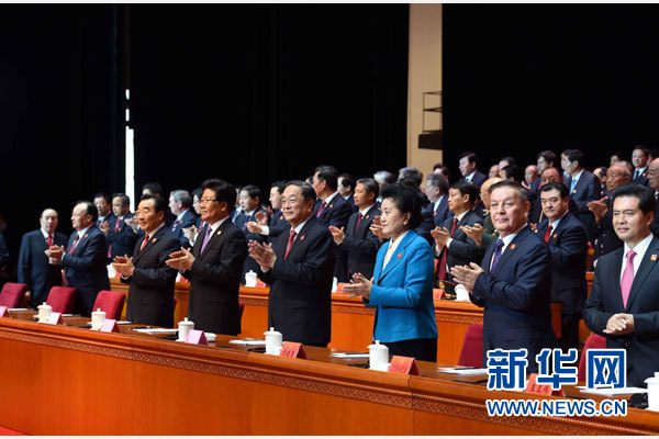 10月1日，慶祝中華人民共和國成立66周年暨新疆維吾爾自治區(qū)成立60周年大會(huì)在新疆人民會(huì)堂隆重舉行。 新華社記者 饒愛民 攝 