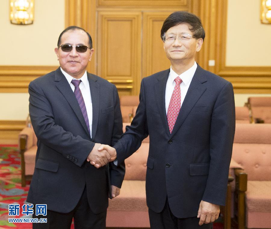 9月5日，中共中央政治局委員、中央政法委書記孟建柱在北京會見秘魯最高法院院長維克托&middot;盧卡斯&middot;蒂科納。 新華社記者 黃敬文 攝 