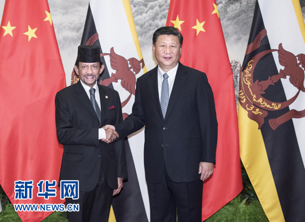 9月13日，國家主席習(xí)近平在北京人民大會(huì)堂同文萊蘇丹哈桑納爾舉行會(huì)談。 新華社記者 李濤 攝