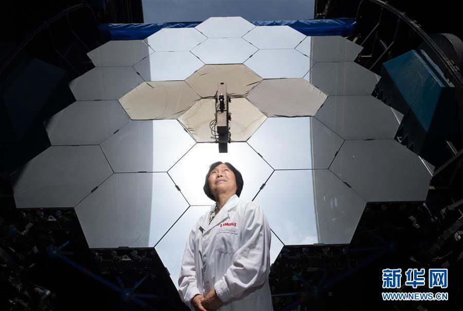 (兩會·履職影像記)(1)崔向群代表:大科學(xué)裝置建設(shè)要從“跟跑”變成“領(lǐng)跑”