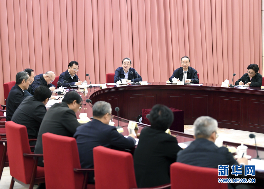 1月17日，中共政協(xié)第十二屆全國委員會黨組在北京召開會議，傳達學習貫徹習近平總書記在十九屆中央紀委二次全會上的重要講話和全會精神。全國政協(xié)主席、黨組書記俞正聲主持會議并講話。新華社記者 燕雁 攝