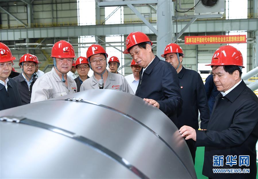 (時政)(1)栗戰(zhàn)書在內蒙古檢查大氣污染防治法實施情況