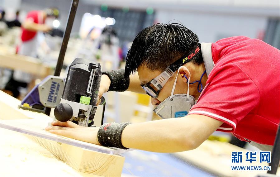 （新華全媒頭條&middot;圖文互動）（5）上下合力，聚力破障，開辟&ldquo;大國工匠&rdquo;建設新格局