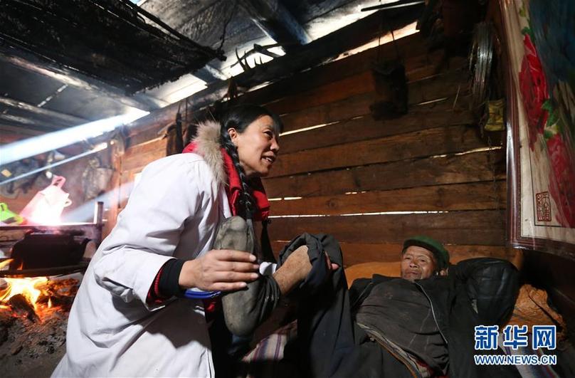 （新華全媒頭條&middot;圖文互動）（9）大峽谷里的&ldquo;背簍醫(yī)生&rdquo;