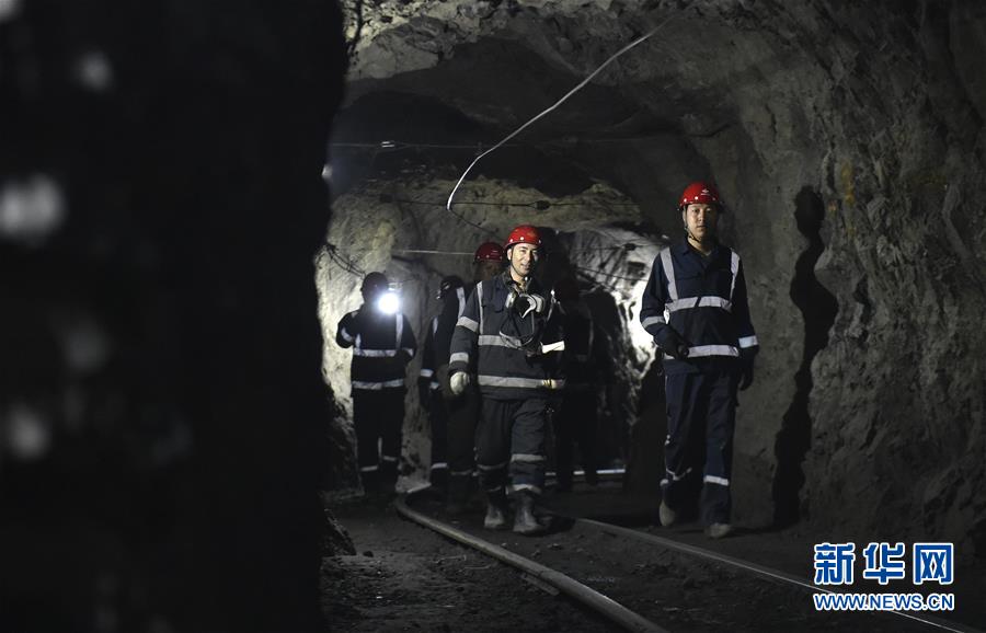 (新華全媒頭條·圖文互動)(3)“咱們工人有力量”——鞍鋼勞模采訪錄