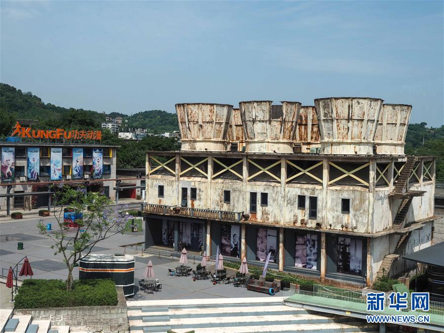 （壯麗70年&middot;奮斗新時代&middot;圖文互動）（2）&ldquo;鹽都&rdquo;自貢：一粒鹽引發(fā)的創(chuàng)新和轉型