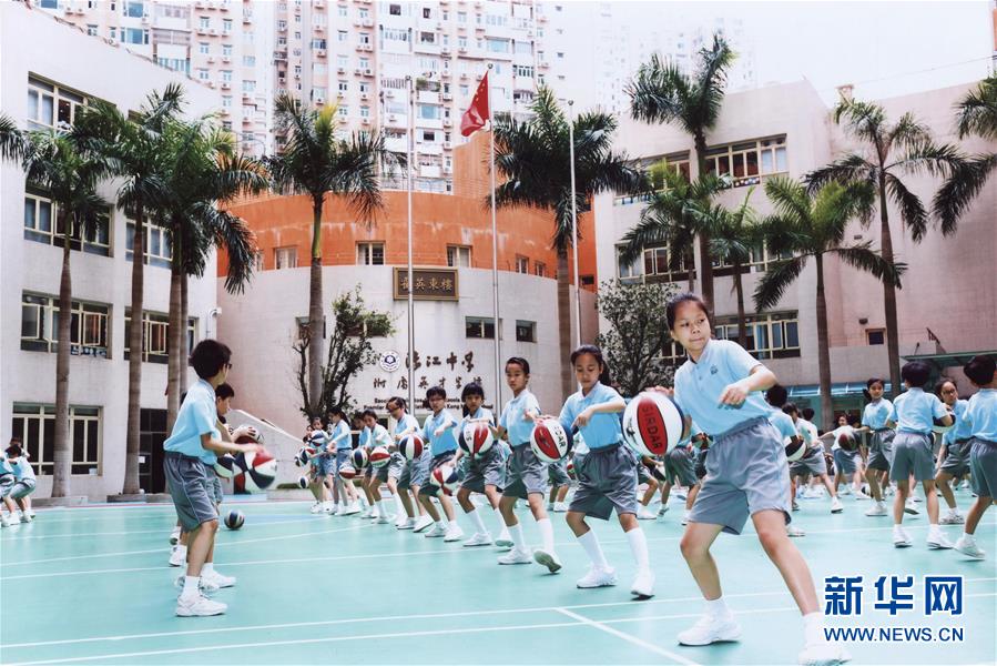 (XHDW)(3)澳門(mén)小學(xué)生寫(xiě)給習(xí)近平主席的一封信