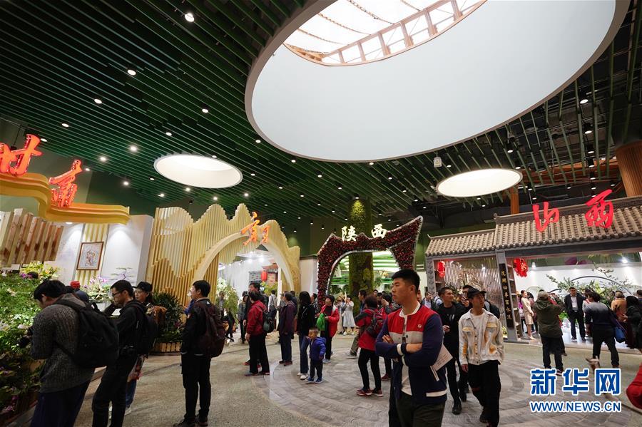 （在習(xí)近平新時代中國特色社會主義思想指引下&mdash;&mdash;新時代新作為新篇章&middot;圖文互動）（6）從世園會&ldquo;看&rdquo;中國綠色發(fā)展之路&mdash;&mdash;寫在北京世園會&ldquo;中國國家館日&rdquo;到來之際