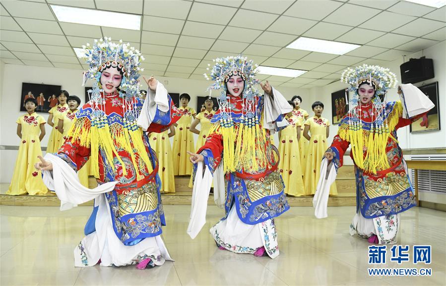 （新華全媒頭條&middot;圖文互動）（18）文明之光照亮復(fù)興之路&mdash;&mdash;以習近平同志為核心的黨中央關(guān)心文化和自然遺產(chǎn)保護工作紀實