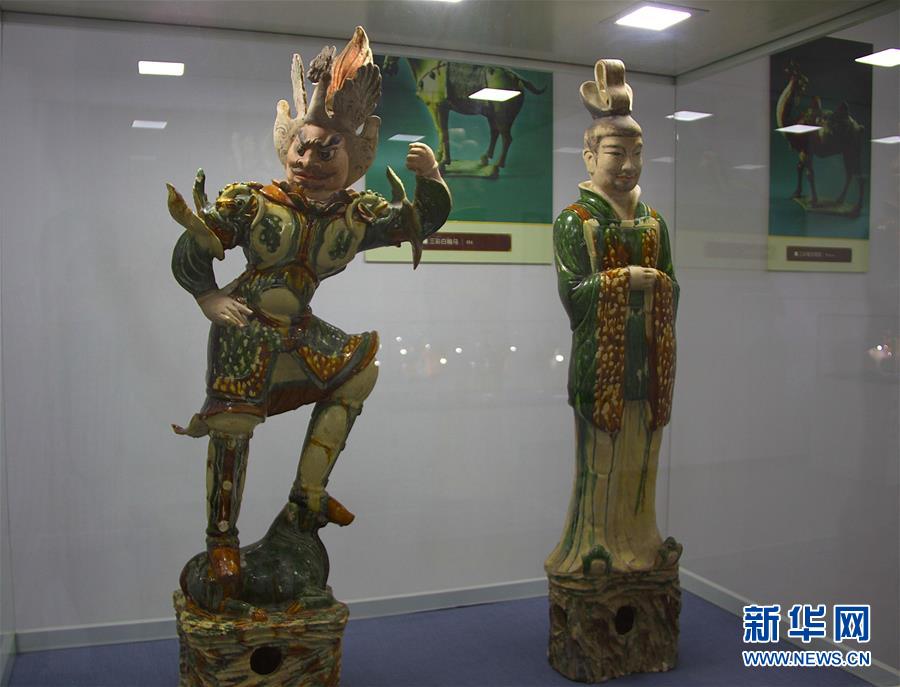 (XHDW·圖文互動)(2)唐定遠(yuǎn)將軍安菩夫婦墓出土文物特展亮相塔什干