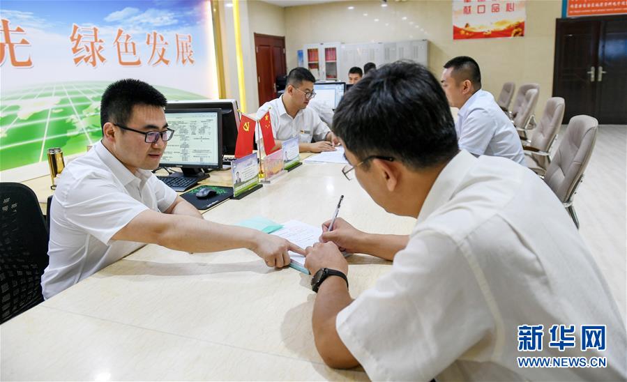 （新華全媒頭條&middot;圖文互動）（8）心系北疆　情滿草原&mdash;&mdash;習近平總書記考察內(nèi)蒙古回訪記
