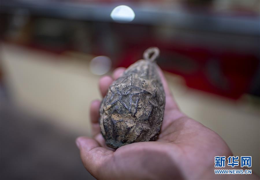 （壯麗70年&middot;奮斗新時(shí)代&mdash;&mdash;記者再走長征路&middot;圖文互動(dòng)）（5）赤子心紅色情&mdash;&mdash;潘庭宏的紅色收藏之路