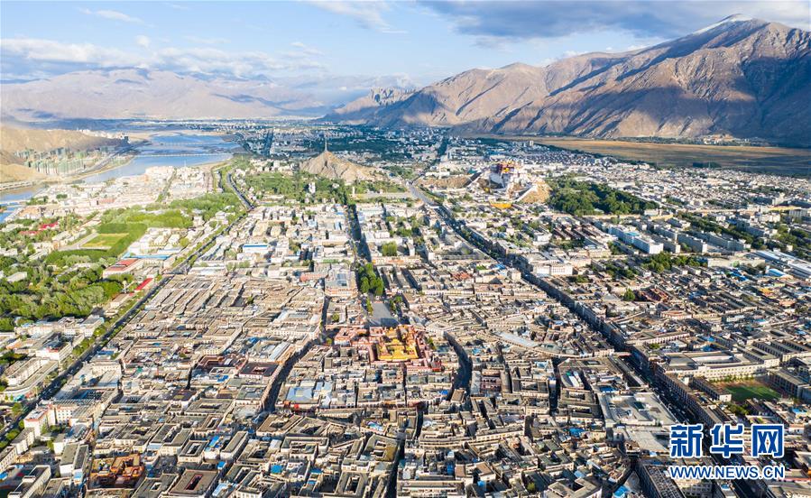 （壯麗70年&middot;奮斗新時(shí)代&mdash;&mdash;共和國(guó)發(fā)展成就巡禮&middot;圖文互動(dòng)）（1）人間奇跡在高原&mdash;&mdash;新中國(guó)成立70年西藏發(fā)展成就紀(jì)實(shí)