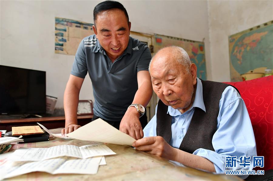 （新華全媒頭條&middot;圖文互動）（1）點(diǎn)滴之間見初心&mdash;&mdash;習(xí)近平與一封群眾來信的故事