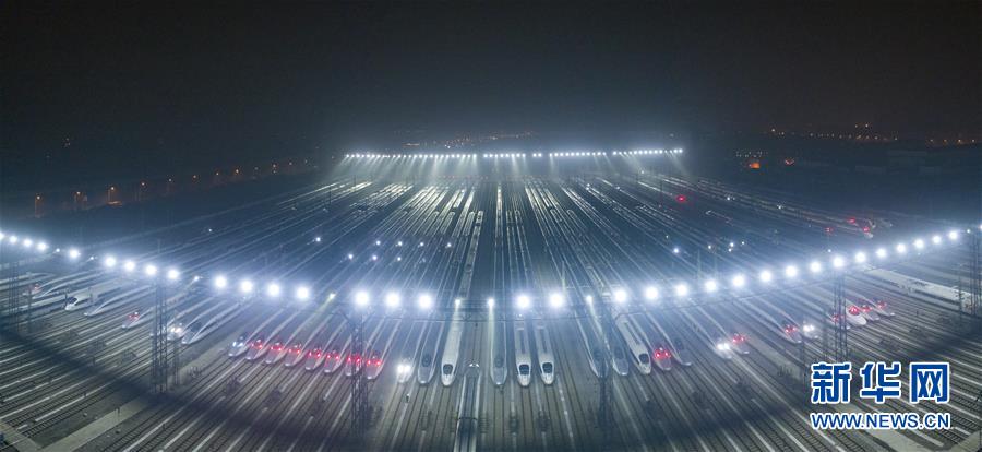 （壯麗70年&middot;奮斗新時代&mdash;&mdash;共和國發(fā)展成就巡禮）（1）人暢其行、貨暢其流&mdash;&mdash;共和國交通運輸業(yè)發(fā)展成就巡禮