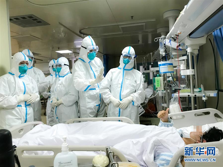 （新華全媒頭條&middot;圖文互動）（13）滄海橫流 英雄本色&mdash;&mdash;致敬抗疫一線的勇士們