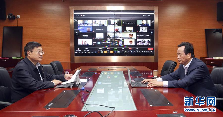 （聚焦疫情防控）（1）中國(guó)中西醫(yī)結(jié)合專(zhuān)家組同上合組織國(guó)家醫(yī)院新冠肺炎視頻診斷會(huì)議舉行