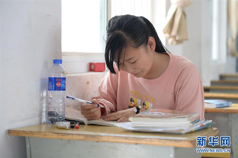 （在習近平新時代中國特色社會主義思想指引下&mdash;&mdash;新時代新作為新篇章&middot;習近平總書記關切事&middot;圖文互動）（2）戰(zhàn)洪魔　保安全&mdash;&mdash;近期防汛救災熱點觀察