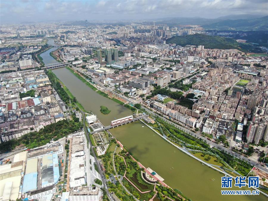 (走向我們的小康生活·圖文互動)(5)從永慶坊到濕地公園:珠三角探索城市建設(shè)的“民生新路”