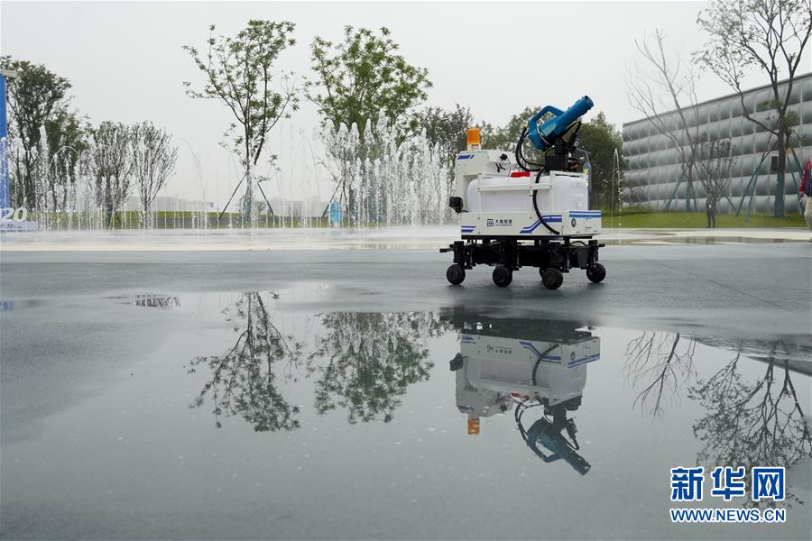 (在習(xí)近平新時(shí)代中國(guó)特色社會(huì)主義思想指引下——新時(shí)代新作為新篇章·習(xí)近平總書(shū)記關(guān)切事·圖文互動(dòng))(7)為經(jīng)濟(jì)育動(dòng)能 讓生活更多彩——從2020智博會(huì)看智能產(chǎn)業(yè)發(fā)展新動(dòng)向