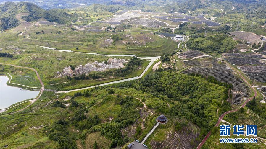 （走向我們的小康生活&middot;圖文互動(dòng)）（2）從廢棄礦山到生態(tài)&ldquo;福地&rdquo;&mdash;&mdash;江西尋烏戰(zhàn)荒記 