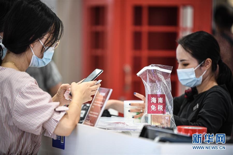 (新華全媒頭條·圖文互動)(11)流動中國折射復(fù)蘇新氣象——透視“十一”黃金周