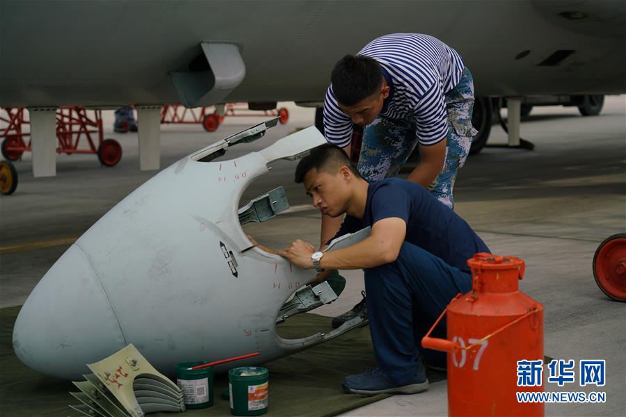 （在習(xí)近平強軍思想指引下&middot;我們在戰(zhàn)位報告&middot;圖文互動）（5）偵天探海 狩獵?？?mdash;&mdash;南部戰(zhàn)區(qū)海軍航空兵某師加速轉(zhuǎn)型提升新質(zhì)戰(zhàn)斗力記事