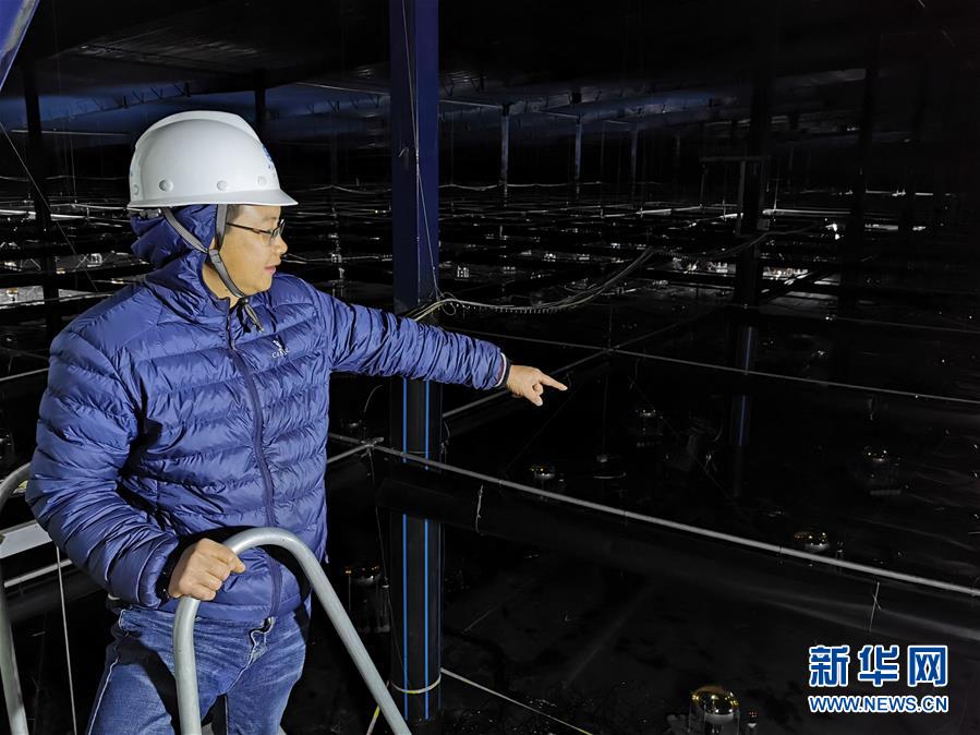 （青春的夢想 青春的奮斗&middot;圖文互動(dòng)）（2）年輕，就要無悔擔(dān)當(dāng)&mdash;&mdash;青春在奉獻(xiàn)中閃光