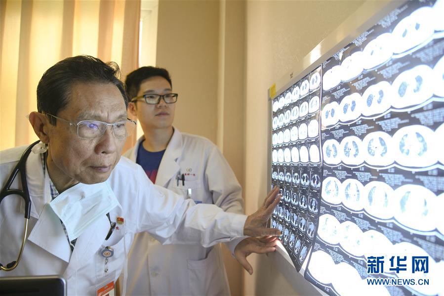 （抗疫先進事跡&middot;圖文互動）（5）鐘南山：健康所系 生命相托