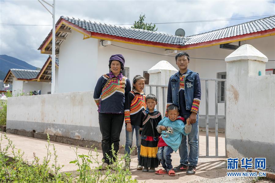 （鄉(xiāng)村振興&middot;圖文互動(dòng)）（3）涼山深處有&ldquo;黃金&rdquo;