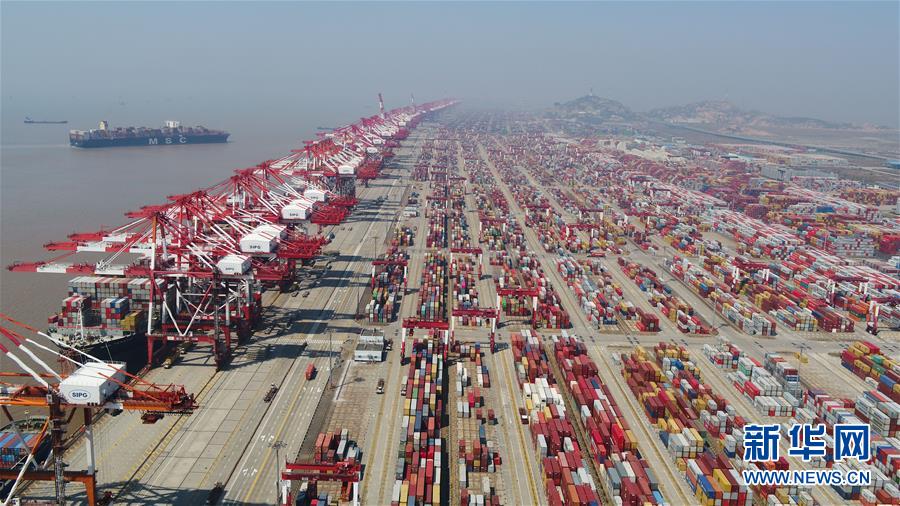 （新華全媒頭條&middot;兩會精神看落實&middot;圖文互動）（9）培育新機(jī) 開辟新局&mdash;&mdash;落實全國兩會精神激發(fā)經(jīng)濟(jì)發(fā)展新動能述評