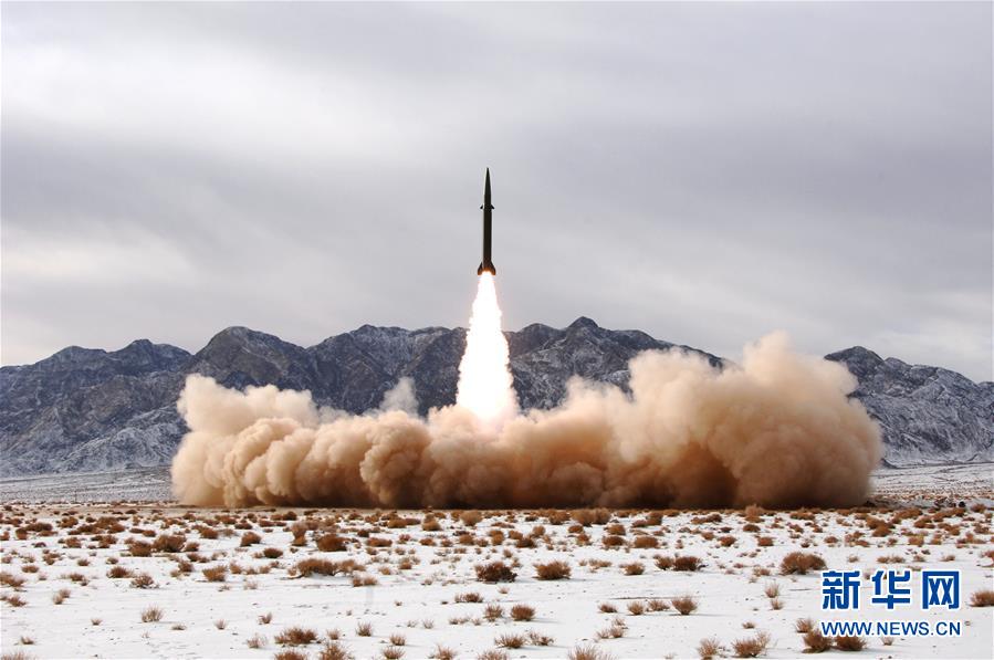 （新華全媒頭條&middot;圖文互動(dòng)）（3）沿著中國(guó)特色強(qiáng)軍之路闊步前進(jìn)&mdash;&mdash;黨中央、中央軍委領(lǐng)導(dǎo)推進(jìn)國(guó)防和軍隊(duì)建設(shè)70年紀(jì)實(shí)