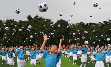 到校園去！國產(chǎn)體育品牌的&ldquo;市場下沉&rdquo;之路走得順暢嗎？