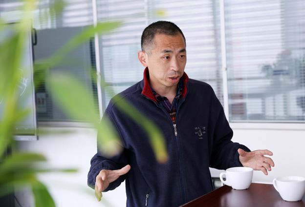 數(shù)據(jù)量大，涉及到全球八個不同地方的望遠(yuǎn)鏡