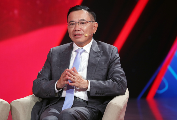 中國(guó)邁向世界經(jīng)濟(jì)強(qiáng)國(guó)為中國(guó)企業(yè)提供了發(fā)展環(huán)境和良機(jī)。