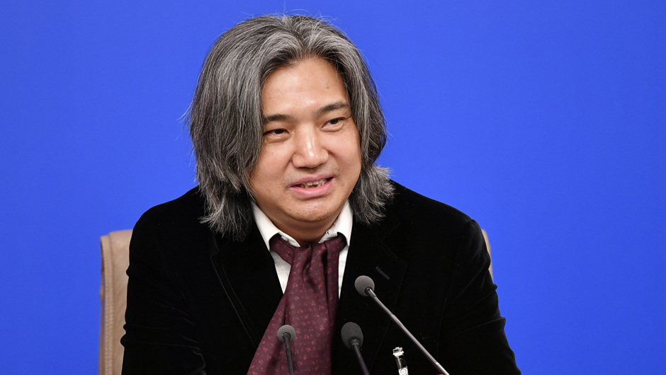 全國政協(xié)常委、文化文史和學(xué)習(xí)委員會(huì)委員，中國美術(shù)館館長，中國美術(shù)家協(xié)會(huì)副主席 吳為山