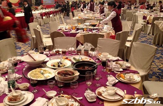 嚴格監(jiān)督，剎住浪費歪風