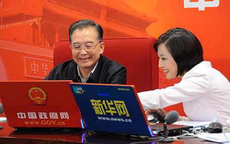[回顧]2009年溫家寶總理接受中國(guó)政府網(wǎng)、新華網(wǎng)專(zhuān)訪